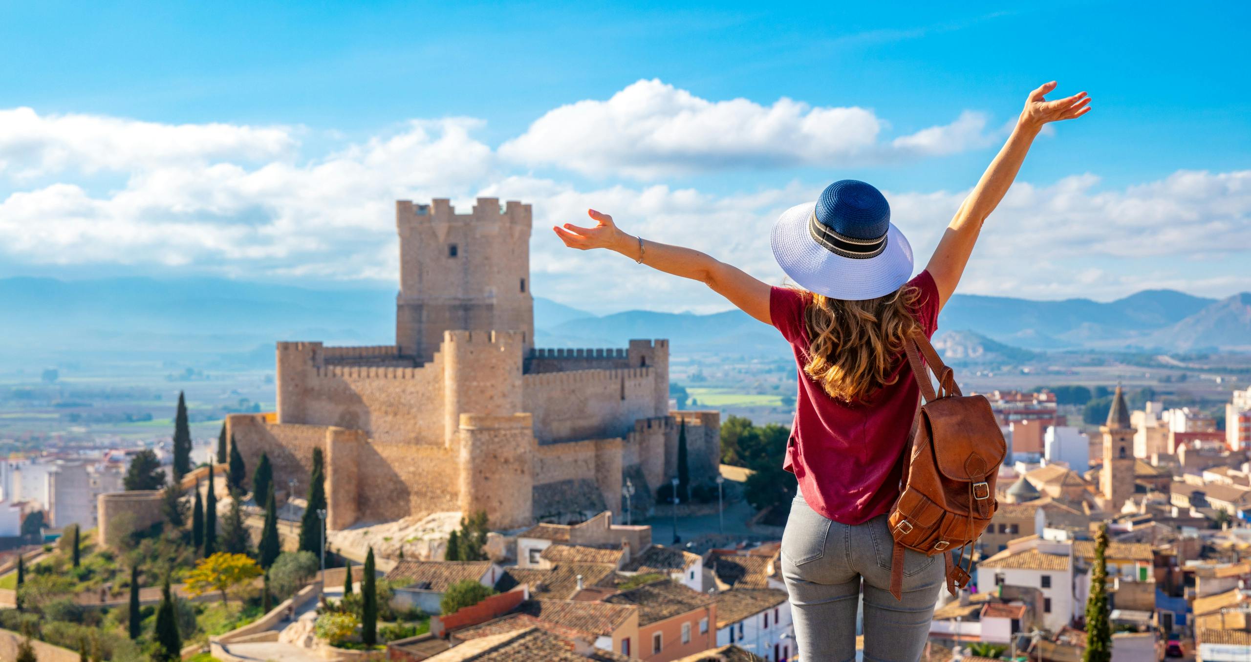 TUI grows holiday bookings on its app by 118% with a cross-channel campaign